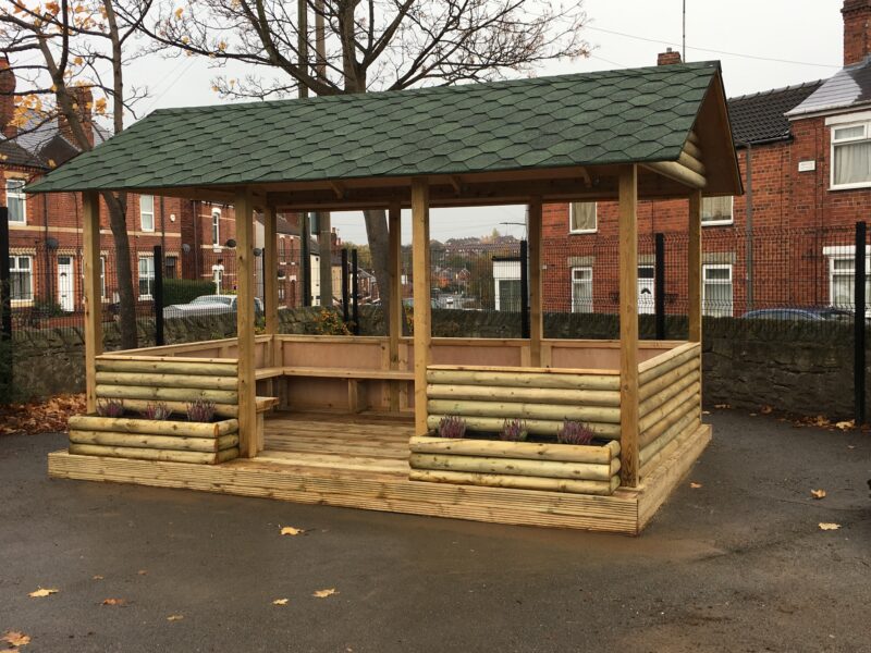 'Brayton' Log Cabin - Image 2